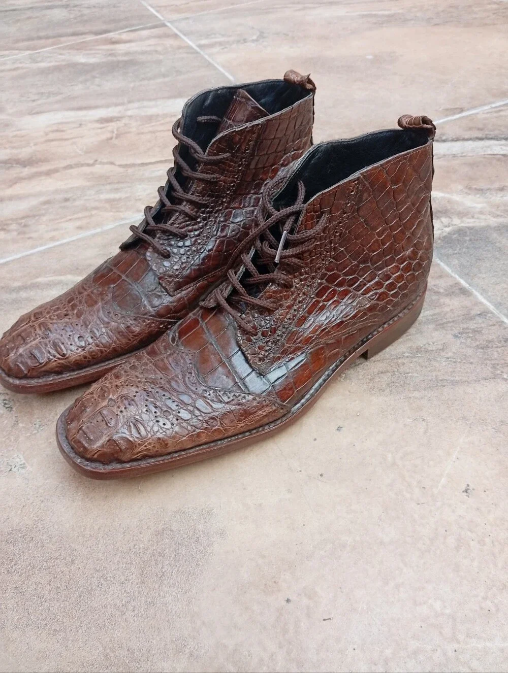Men's Brown Crocodrile Leather Lace-Up Boots